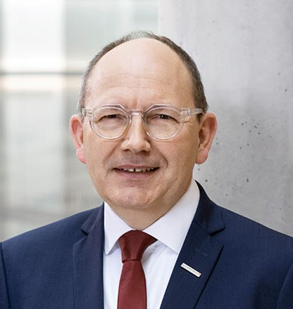Christian Specht Porträt von Christian Specht, stellvertretender Verbandsvorsitzender des Nachbarschaftsverbands Heidelberg und Mannheim