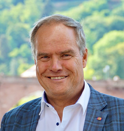 Prof. Dr. Eckart Würzner Porträt von Prof. Dr. Eckart Würzner, Verbandsvorsitzender des Nachbarschaftsverbands Heidelberg und Mannheim